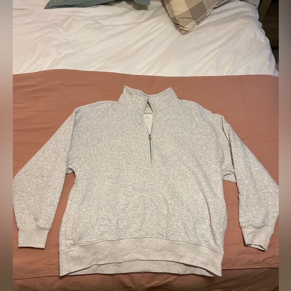Abercrombie Sunday 1/2 zip